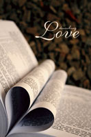 Выражение любви, посредством книги